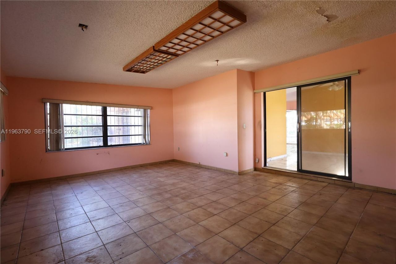 9210 SW 57th Ter, Miami, FL 33173 Photo