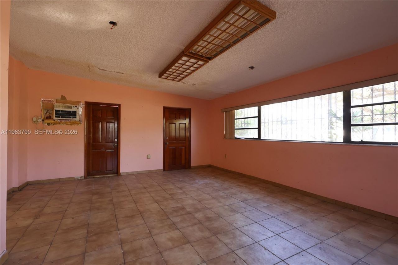 9210 SW 57th Ter, Miami, FL 33173 Photo