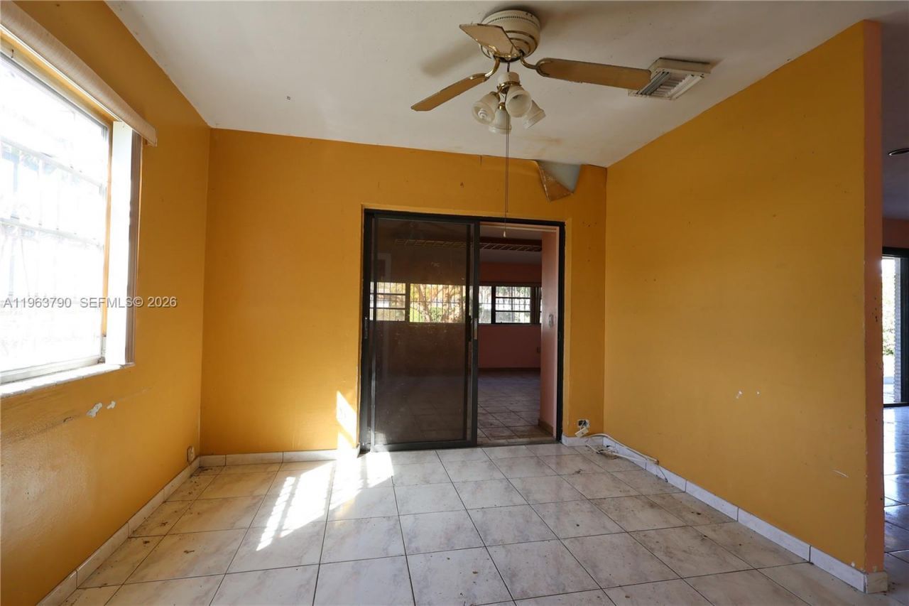 9210 SW 57th Ter, Miami, FL 33173 Photo