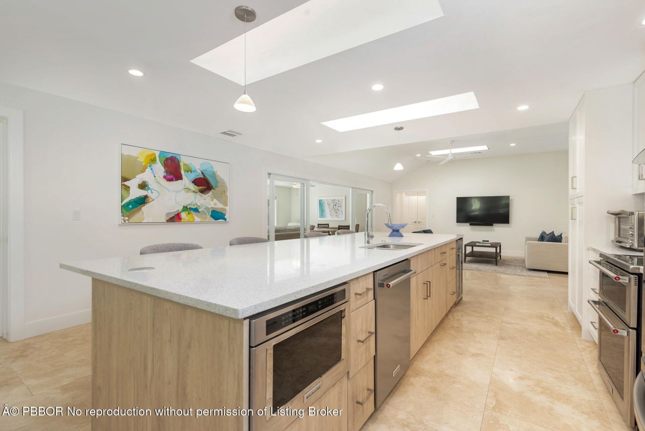 1386 S Atlantic Drive, Lantana, FL 33462 Photo