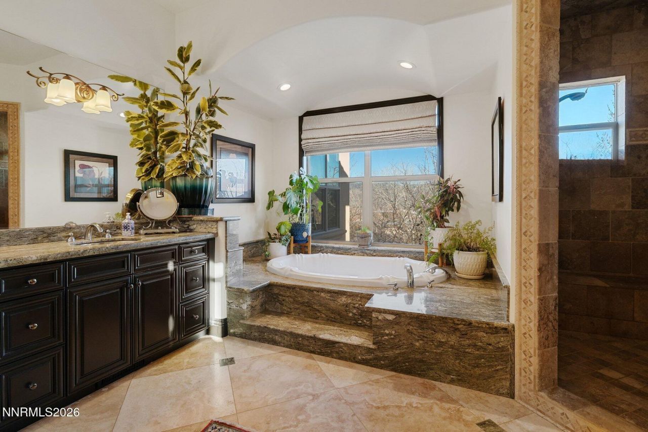 12910 Silver Wolf Road, Reno, NV 89511 Photo