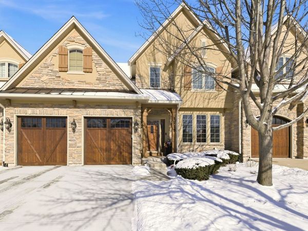 1715 Amelia Court, Naperville, IL 60565