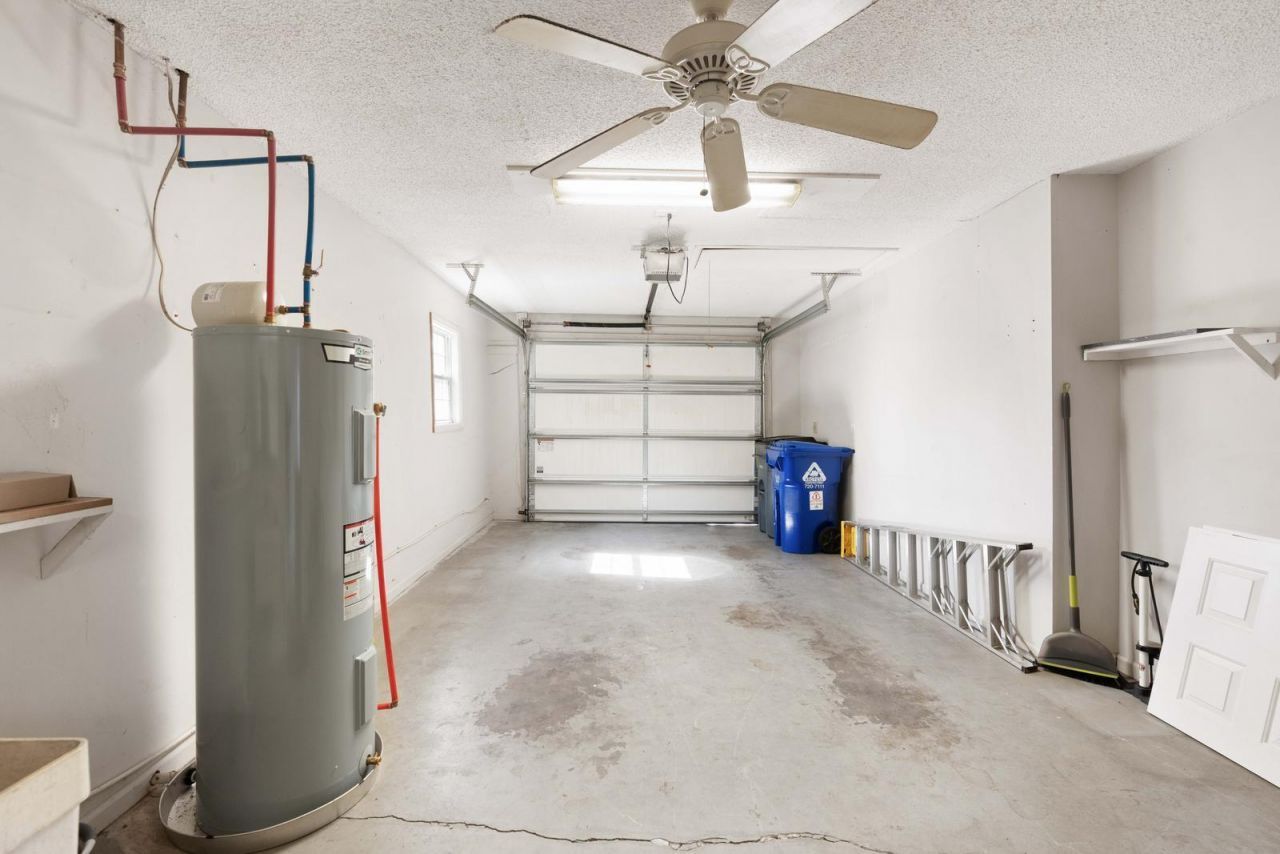 9150 Spring Branch Court Photo 16