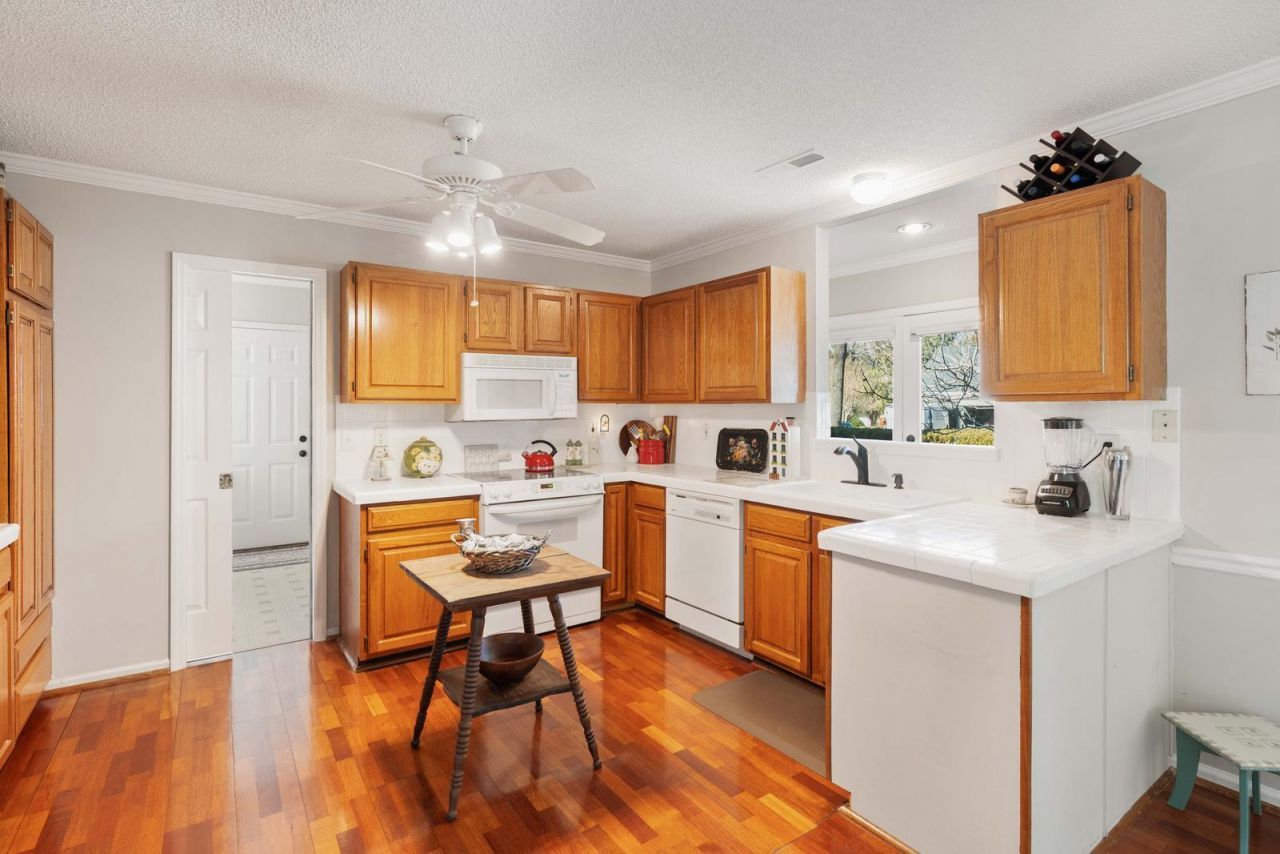 9150 Spring Branch Court Photo 19