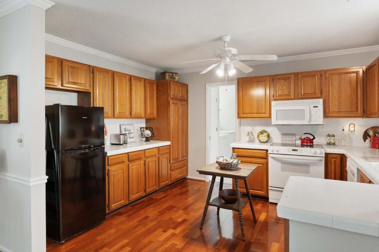 9150 Spring Branch Court Photo 20