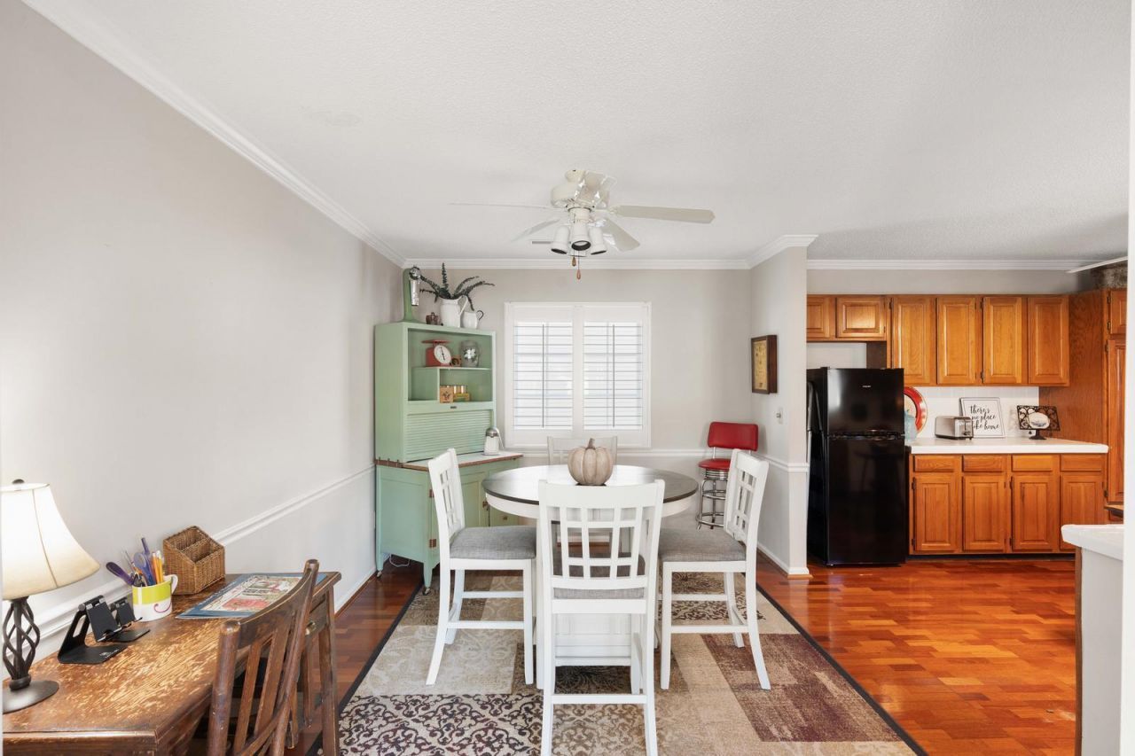 9150 Spring Branch Court Photo 25