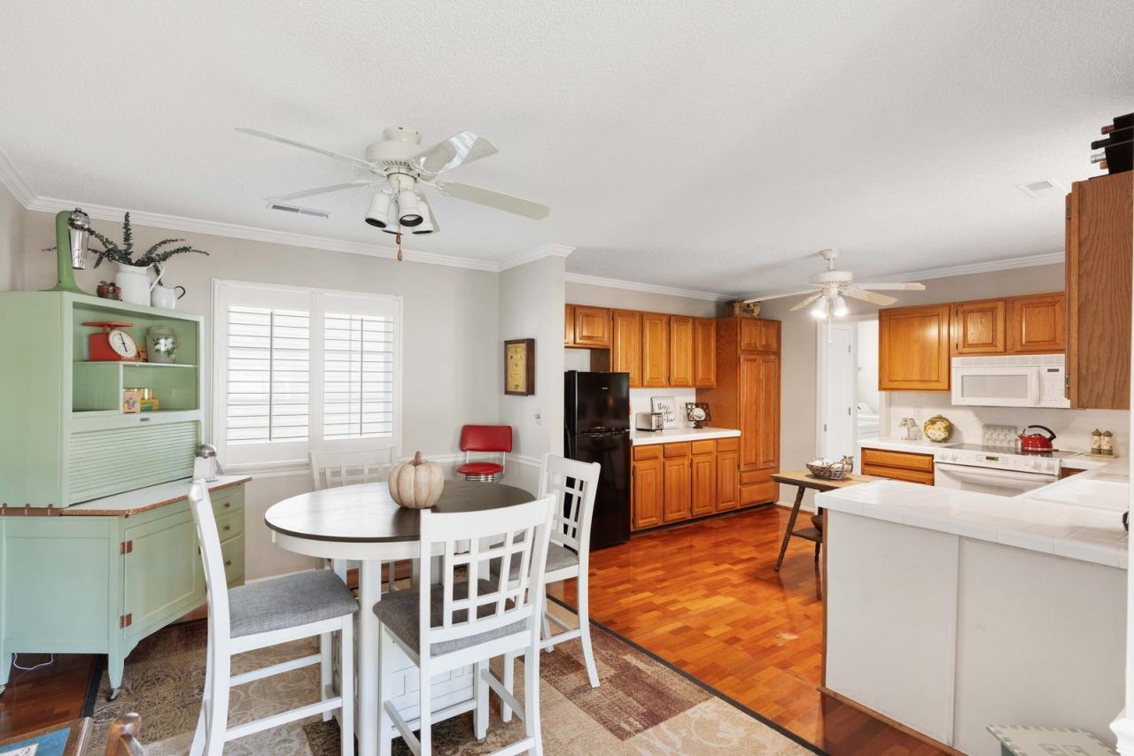 9150 Spring Branch Court Photo 26