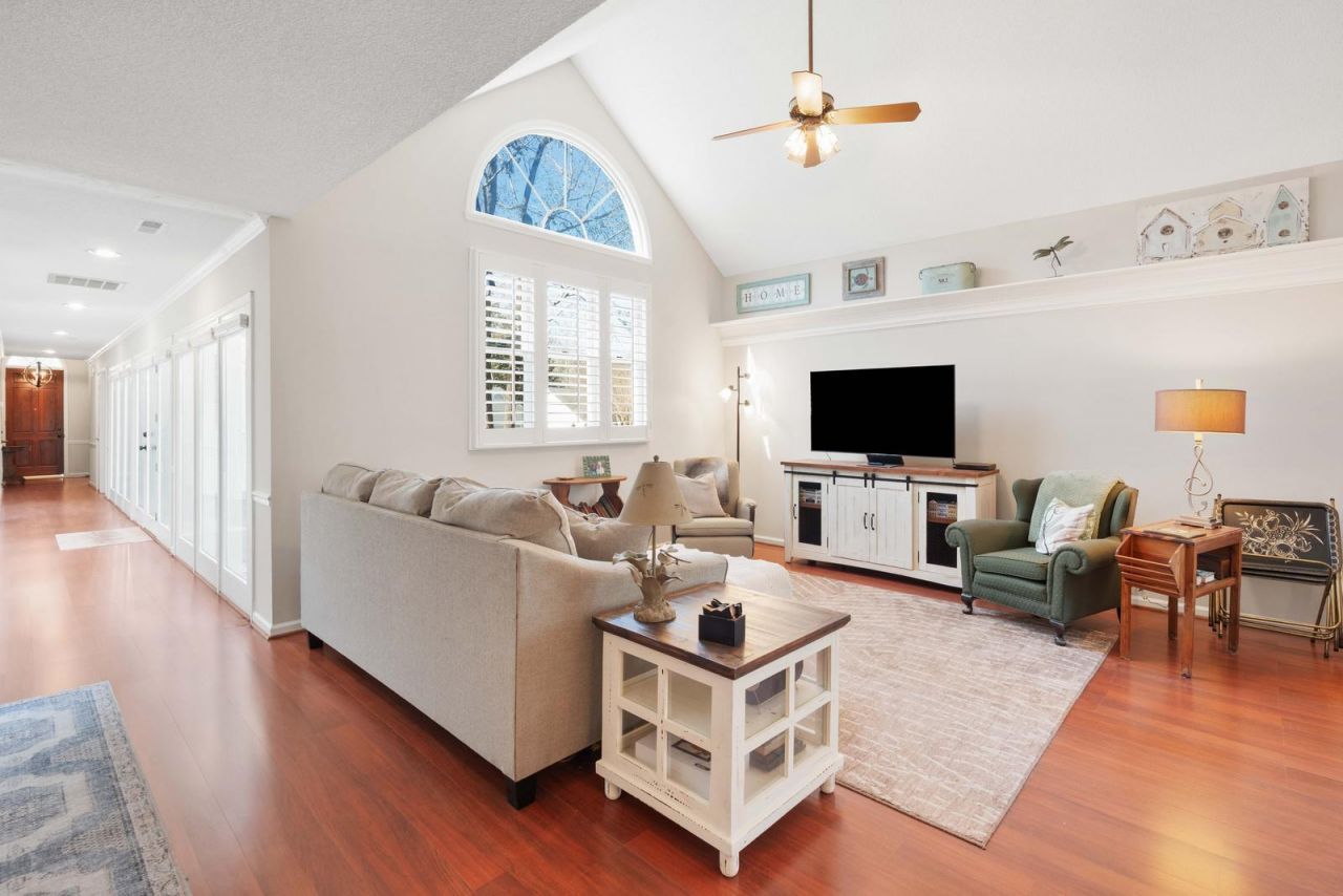 9150 Spring Branch Court Photo 29