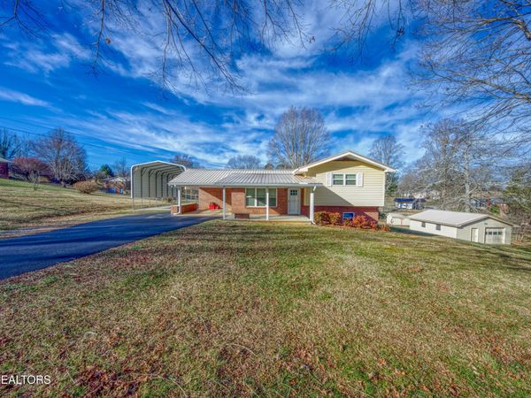 1370 Circle Drive, Loudon, TN 37774