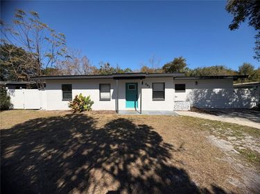 261 1ST STREET, CHULUOTA, FL 32766