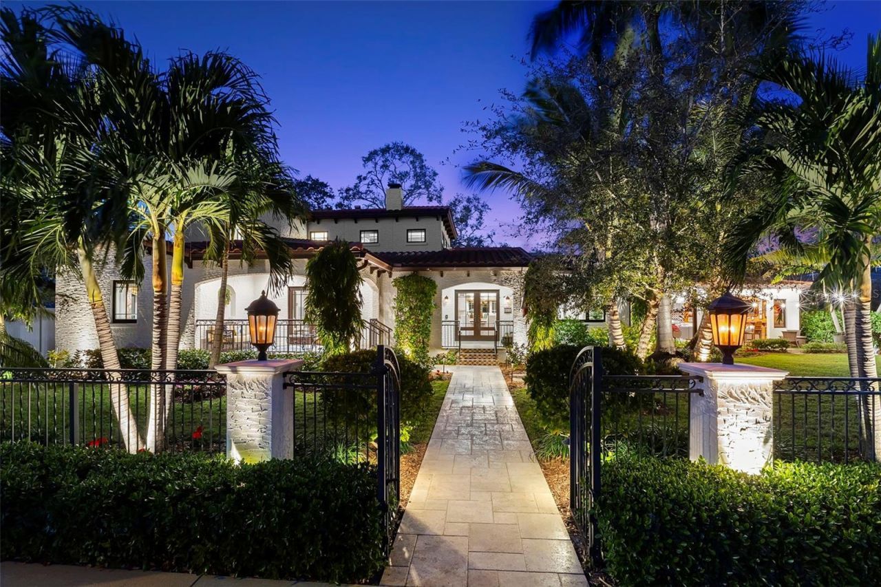 815 15th Avenue Ne, Saint Petersburg, FL 33704 Photo