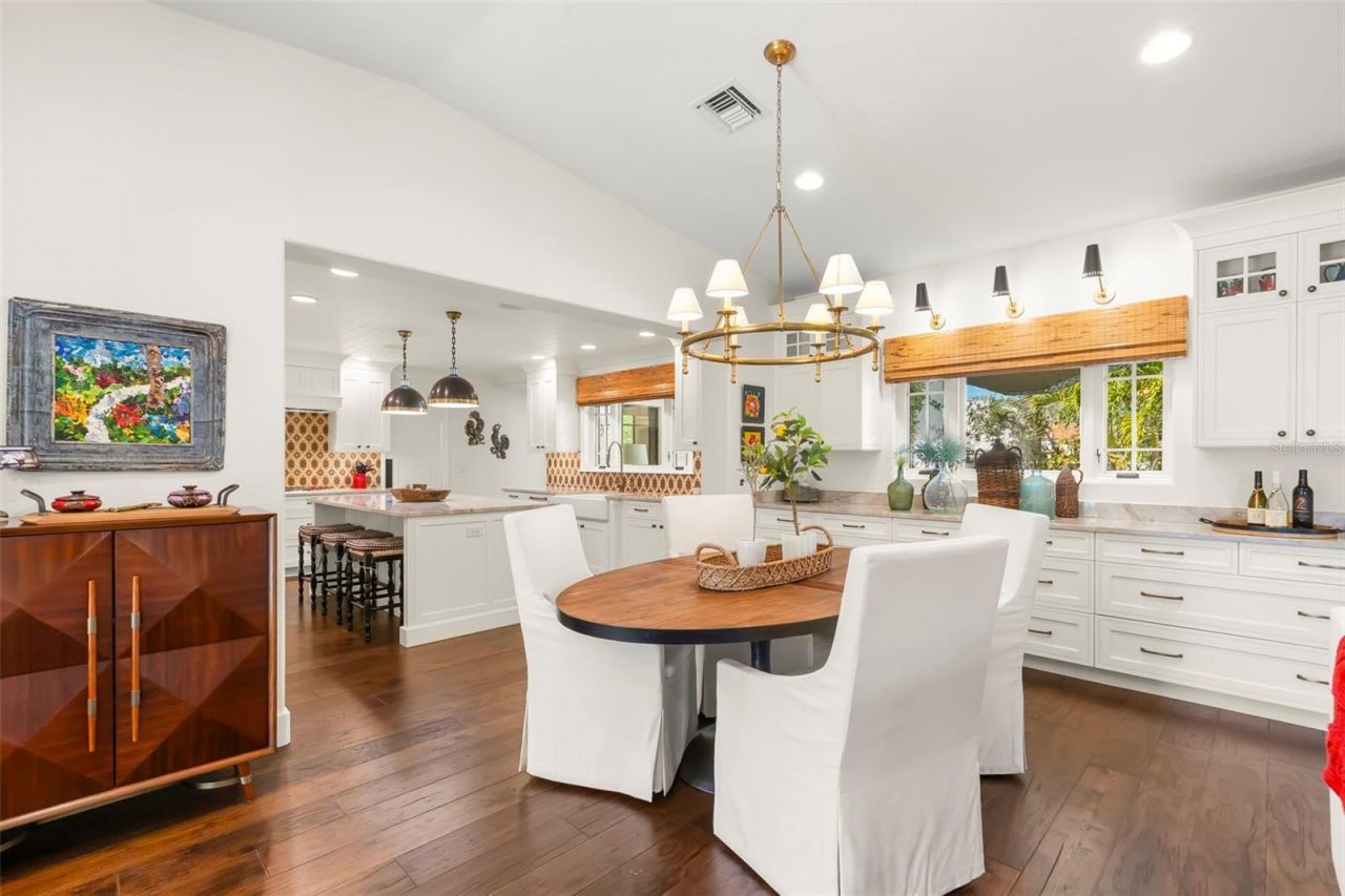 815 15th Avenue Ne, Saint Petersburg, FL 33704 Photo