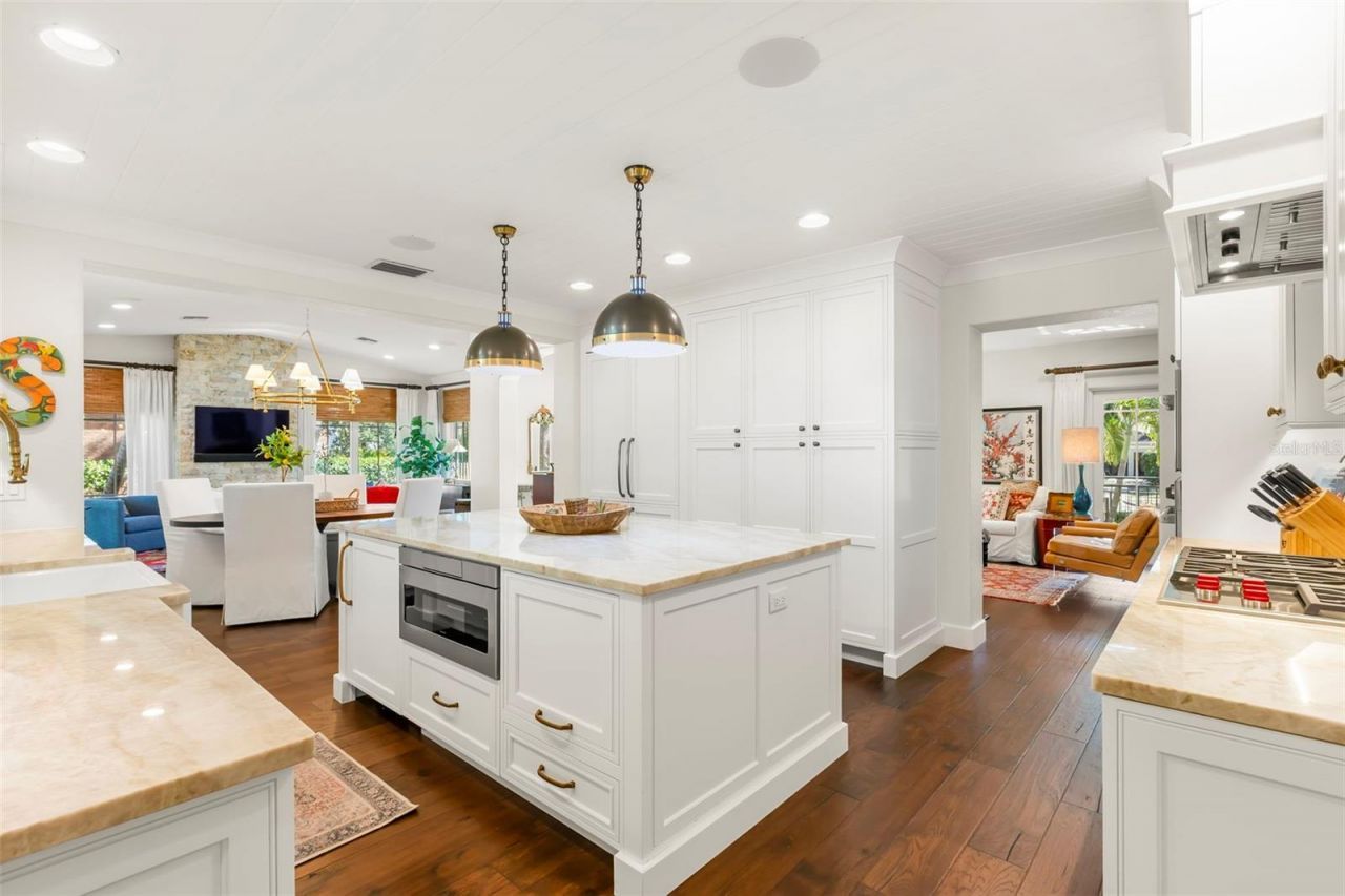 815 15th Avenue Ne, Saint Petersburg, FL 33704 Photo