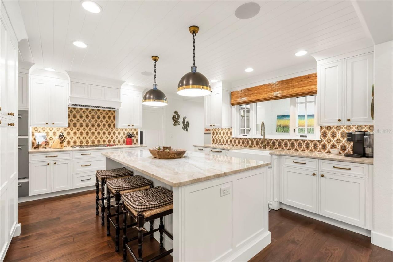 815 15th Avenue Ne, Saint Petersburg, FL 33704 Photo