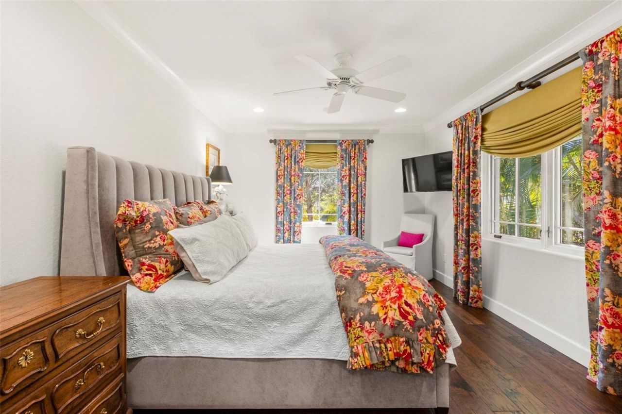 815 15th Avenue Ne, Saint Petersburg, FL 33704 Photo