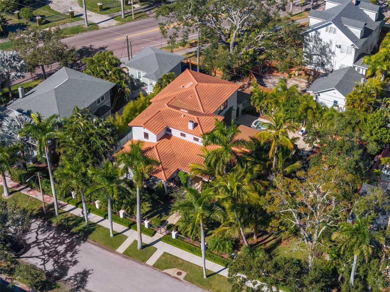 815 15th Avenue Ne, Saint Petersburg, FL 33704 Photo