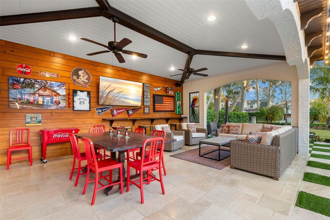 815 15th Avenue Ne, Saint Petersburg, FL 33704 Photo