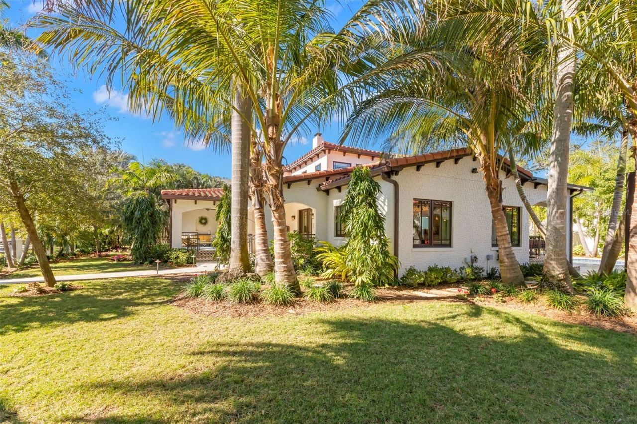 815 15th Avenue Ne, Saint Petersburg, FL 33704 Photo