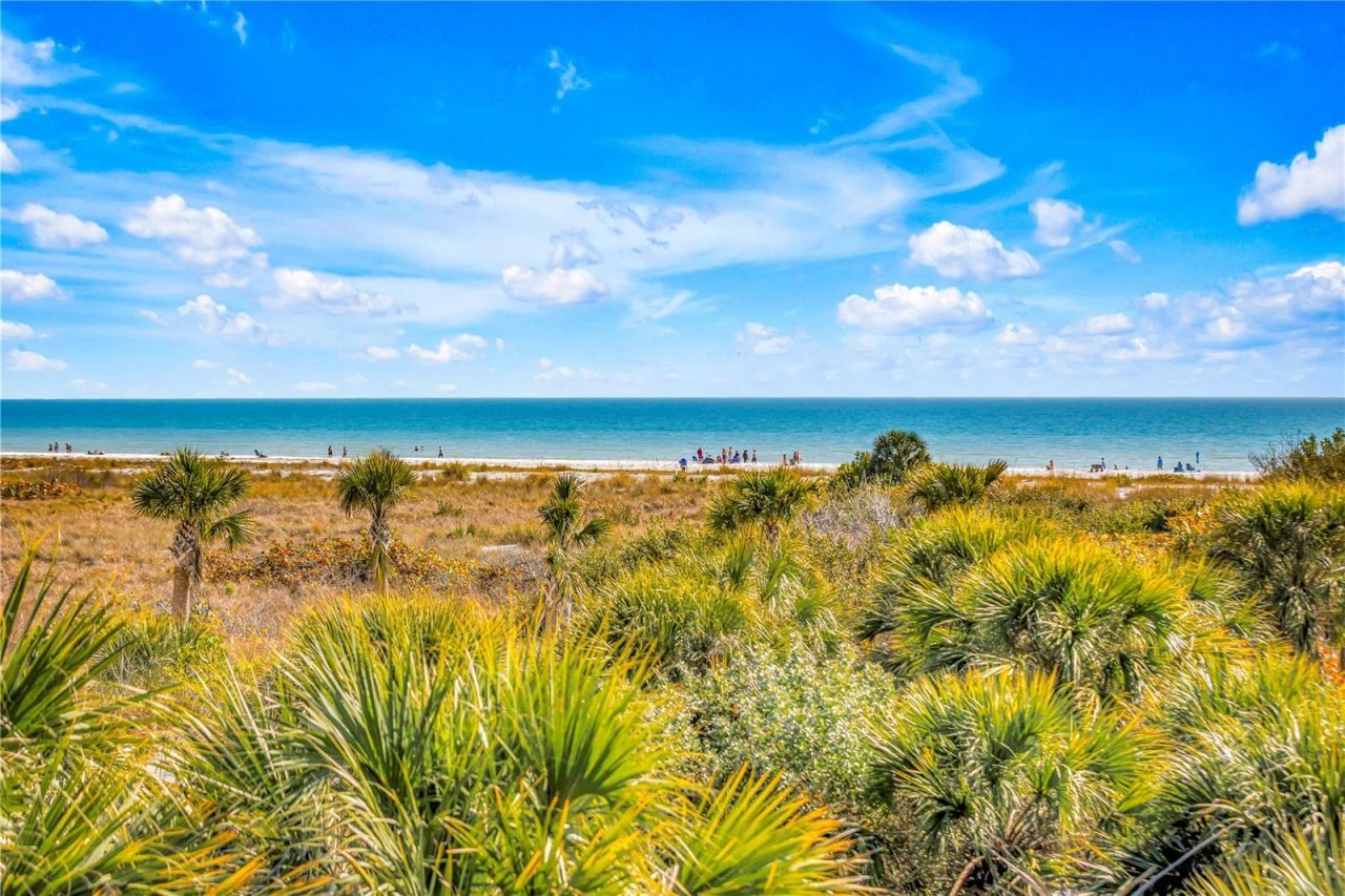 450 Beach Road, Unit 4, Sarasota, FL 34242 Photo