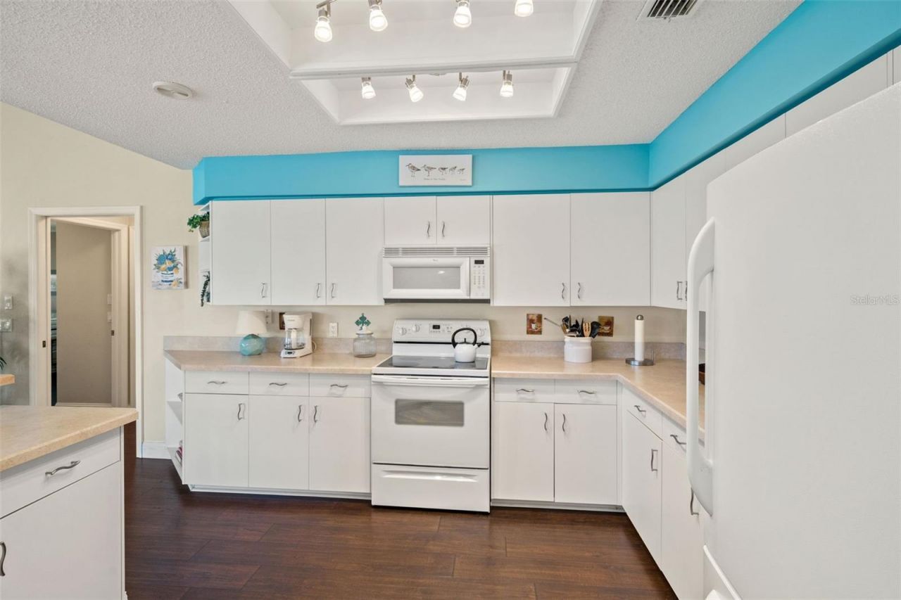 2323 Grandfather Mountain, Spring Hill, FL 34606 Photo