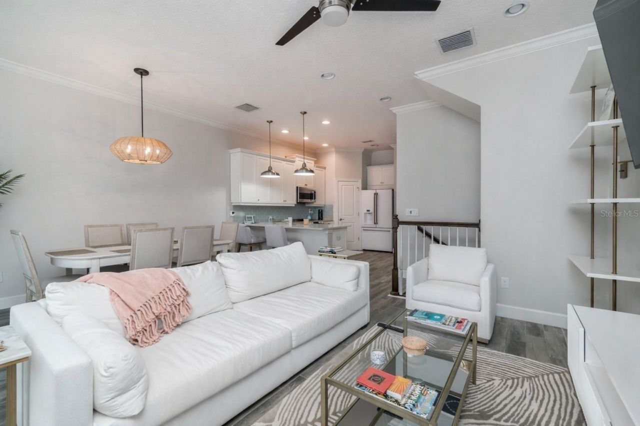 3162 Moorings Drive, Saint Petersburg, FL 33712 Photo