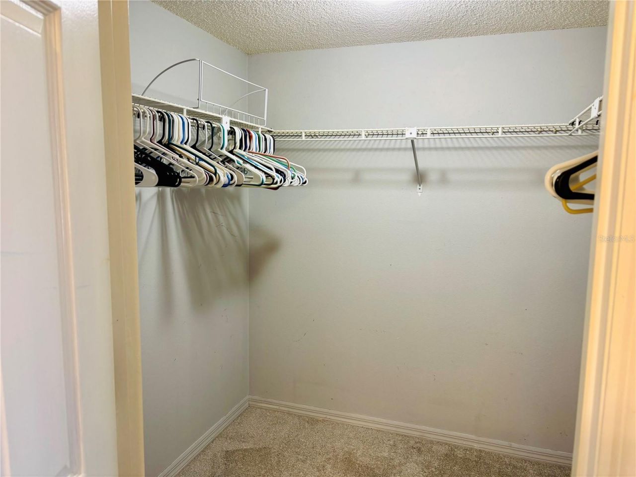 6211 Timber Lake Drive, Unit B9, Sarasota, FL 34243 Photo