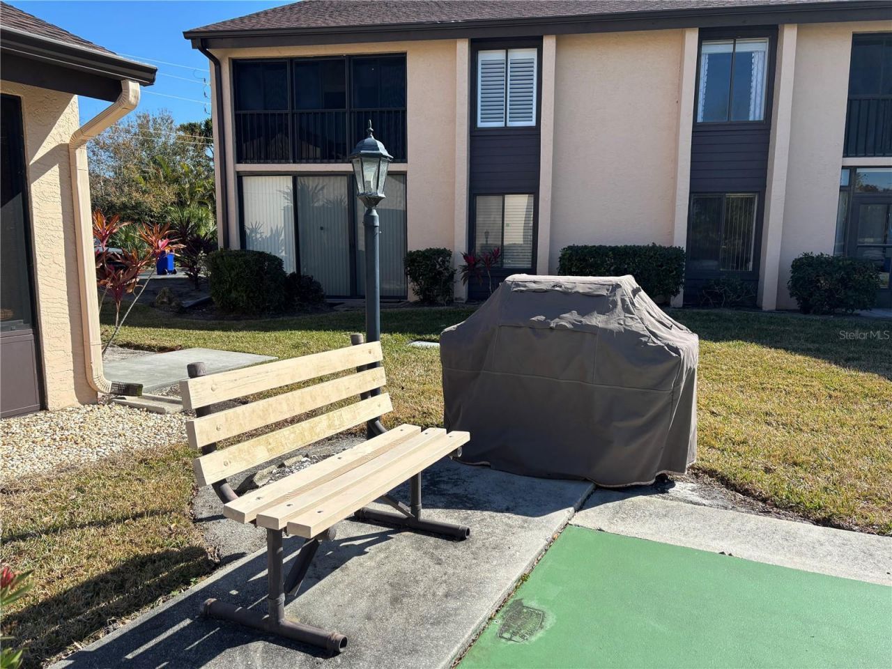 6211 Timber Lake Drive, Unit B9, Sarasota, FL 34243 Photo