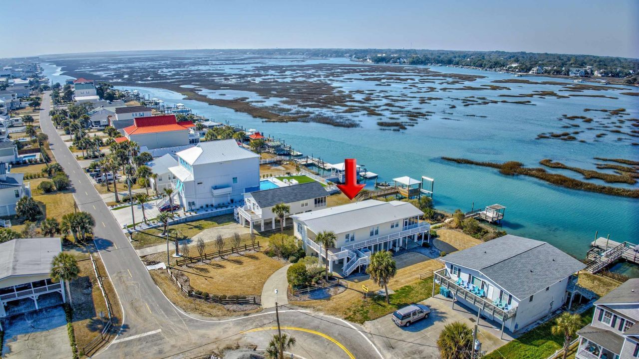 566 Yucca Ave. Photo 4