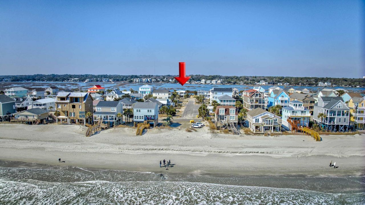 566 Yucca Ave. Photo 9