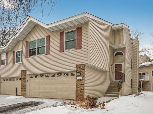 4249 Boulder Ridge Point, Eagan, MN 55122