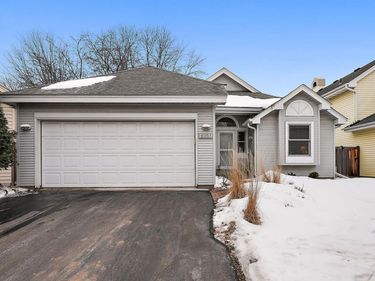 15820 15th Place N, Plymouth, MN 55447