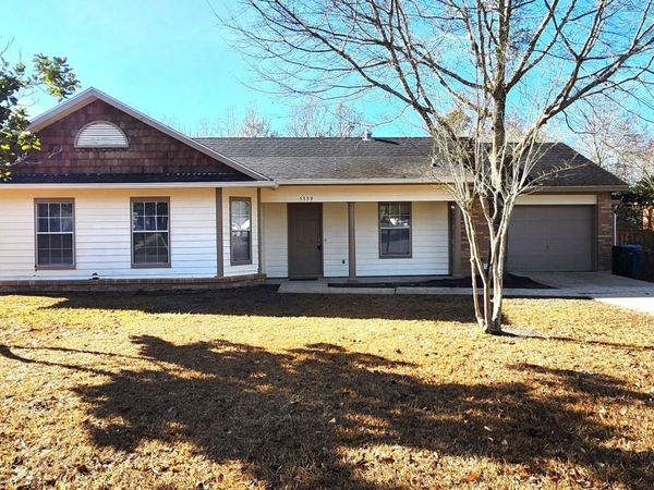 5339 Pontiac Street, Ocean Springs, MS 39564
