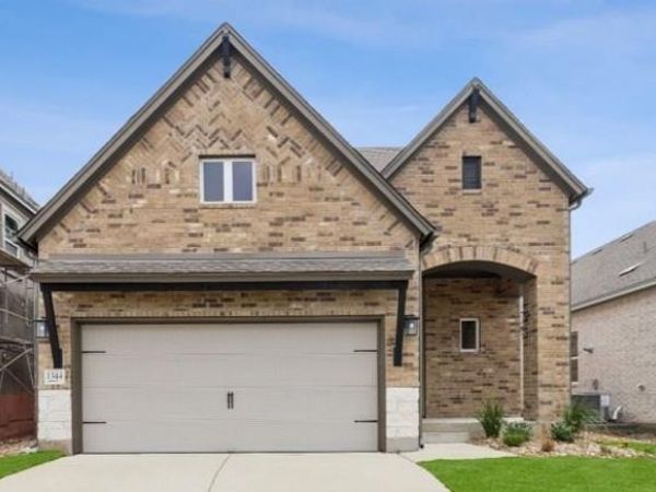 1420 South Brook DR, Leander, TX 78641