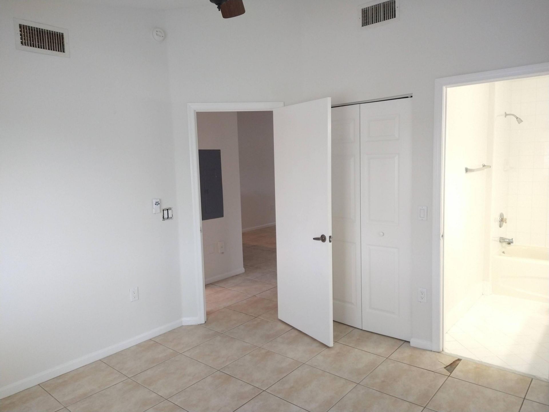 3478 Briar Bay Boulevard, Unit 204, West Palm Beach, FL 33411 Photo