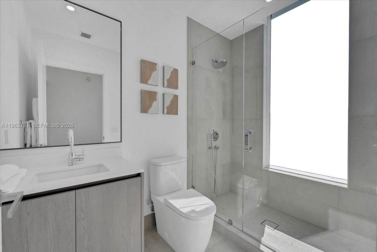 9201 E Bay Harbor Dr, Unit LPH01, Bay Harbor Islands, FL 33154 Photo