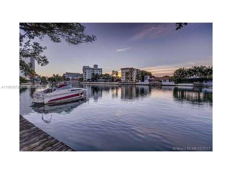 2555 Collins Ave , Unit 1207, Miami Beach, FL 33140 Photo