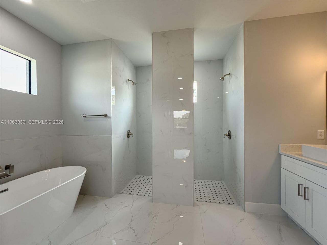 417 Paddock St , Lehigh Acres, FL 33974 Photo