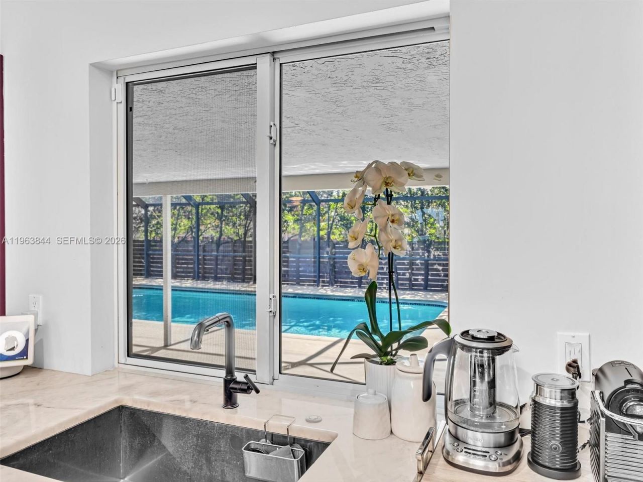 840 S Southlake Dr , Hollywood, FL 33019 Photo