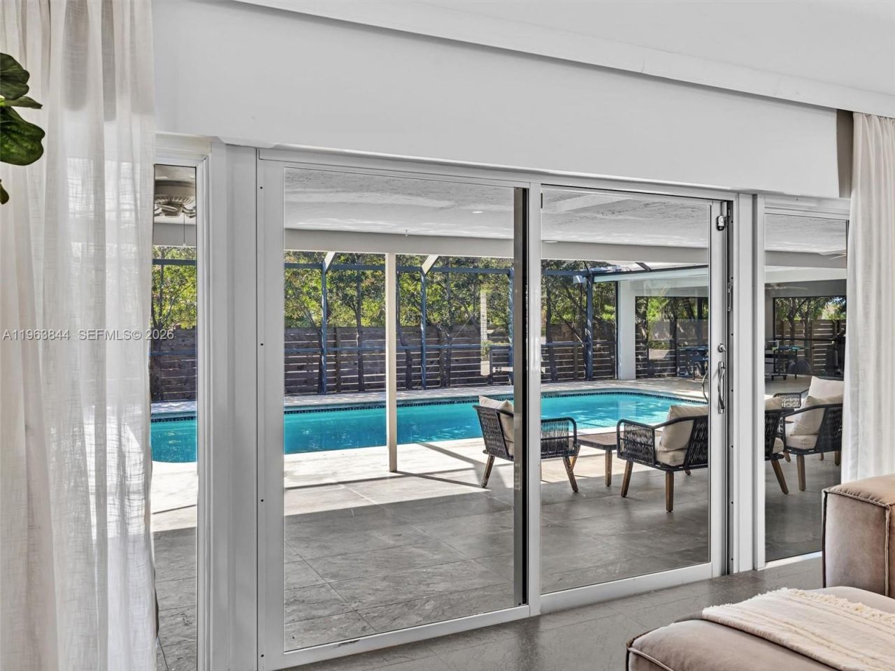 840 S Southlake Dr , Hollywood, FL 33019 Photo