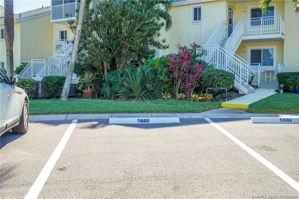 5602 NE Gulfstream Way, Stuart, FL 34996 Photo