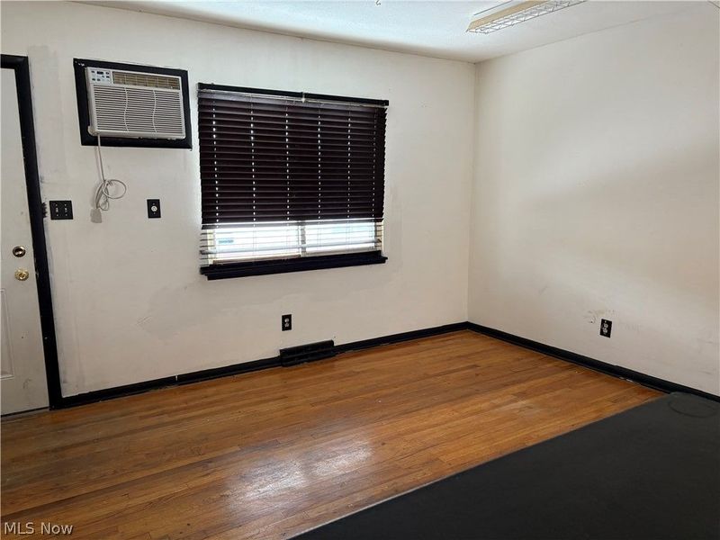 1628 Merrill Avenue, Akron, OH 44306 Photo 5