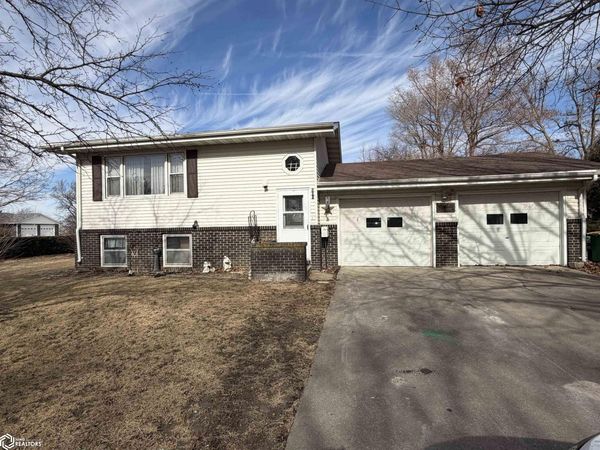 501 College Drive, Creston, IA 50801