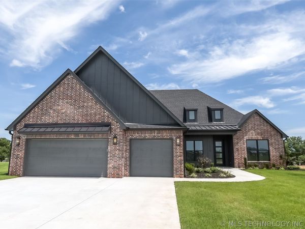 11215 S 217th East Avenue, Broken Arrow, OK 74014