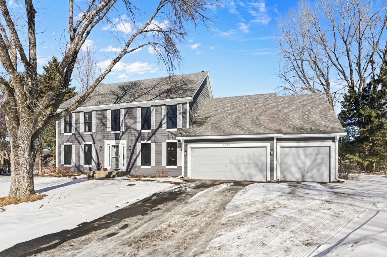 4180 Columbine Court Vadnais Heights, MN 55127
