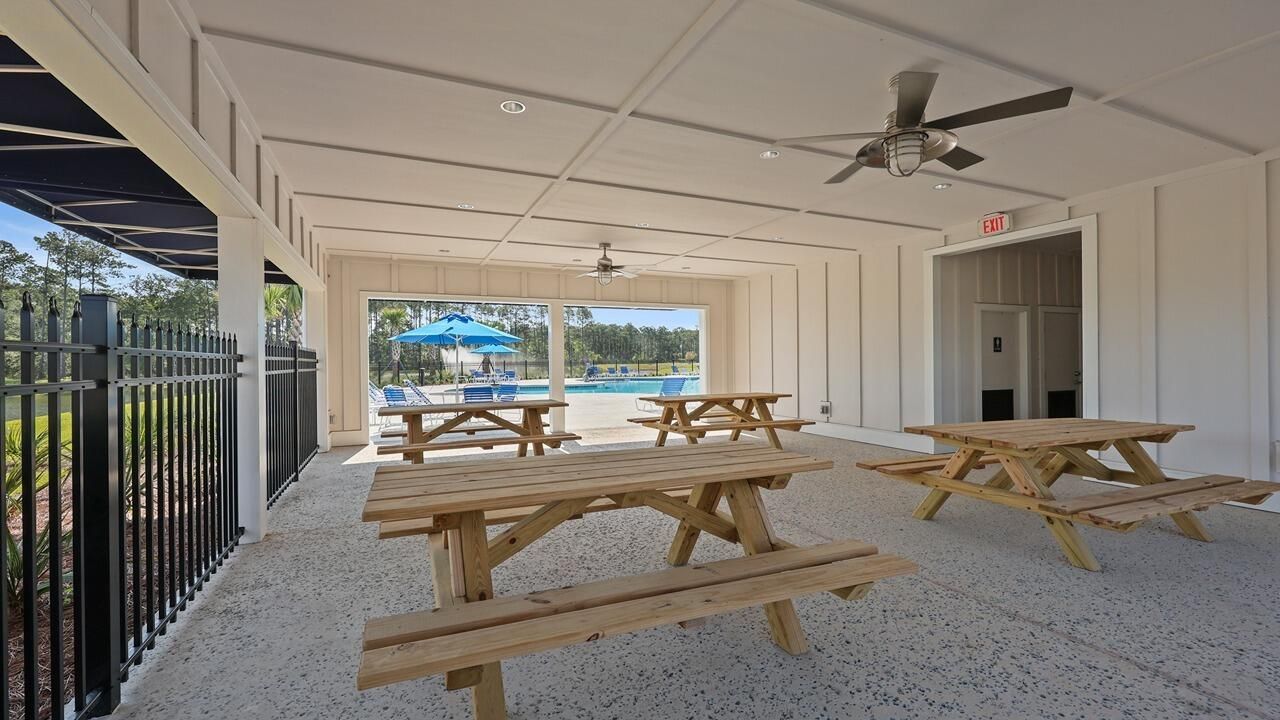 3955 Aberfeldy Lane Photo 9