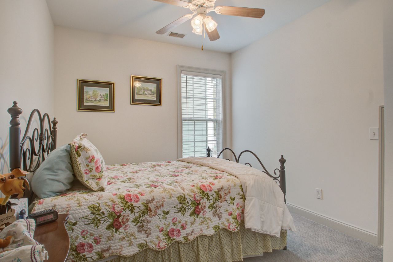 144 Ashley Bluffs Road Photo 32