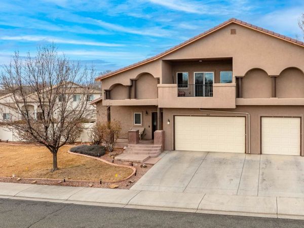 727 Egret Circle, Grand Junction, CO 81505