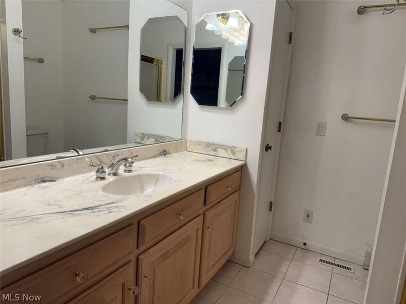 800 Lenox New Lyme Road, Jefferson, OH 44047 Photo 8