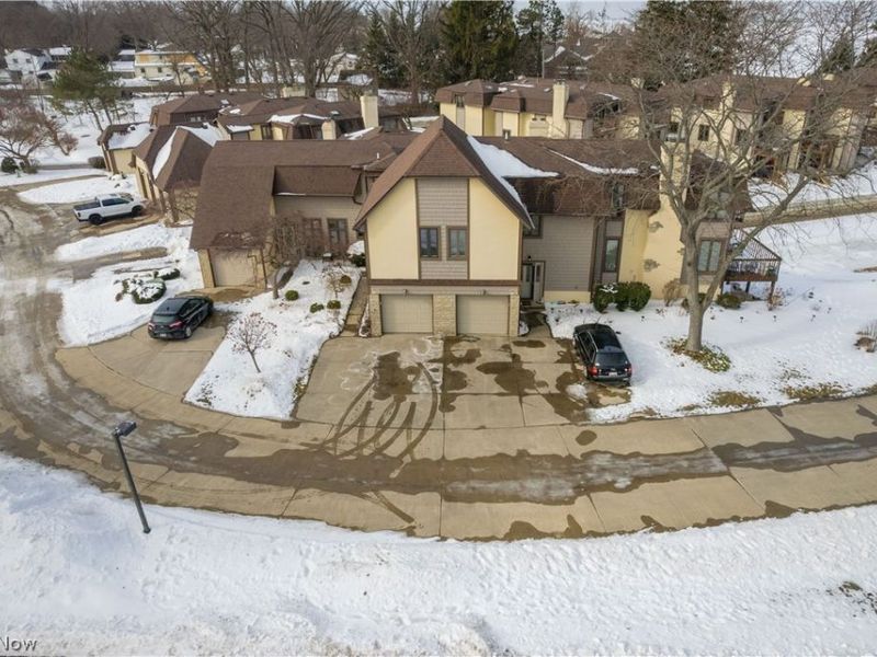 4607 Compass Rose, Unit 13, Vermilion, OH 44089 Photo 3