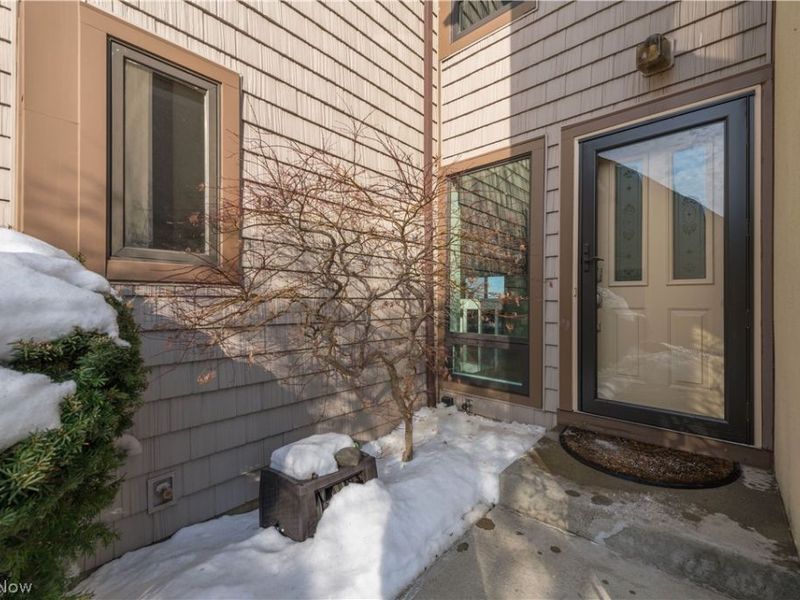 4607 Compass Rose, Unit 13, Vermilion, OH 44089 Photo 4